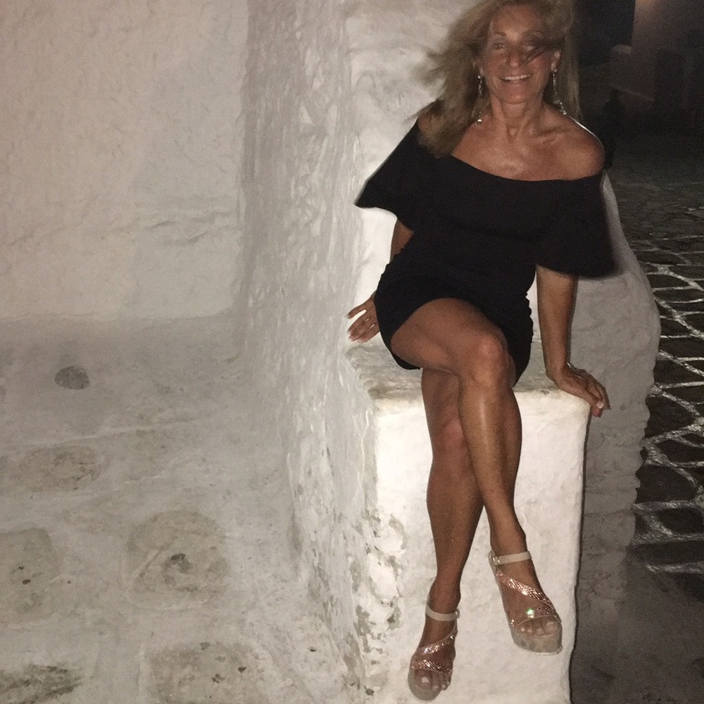 Susana Monaco Black Off-Shoulder Mini Dress